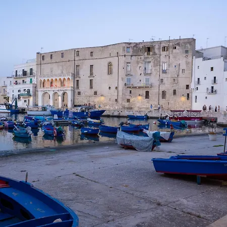 Iris Apartment Monopoli